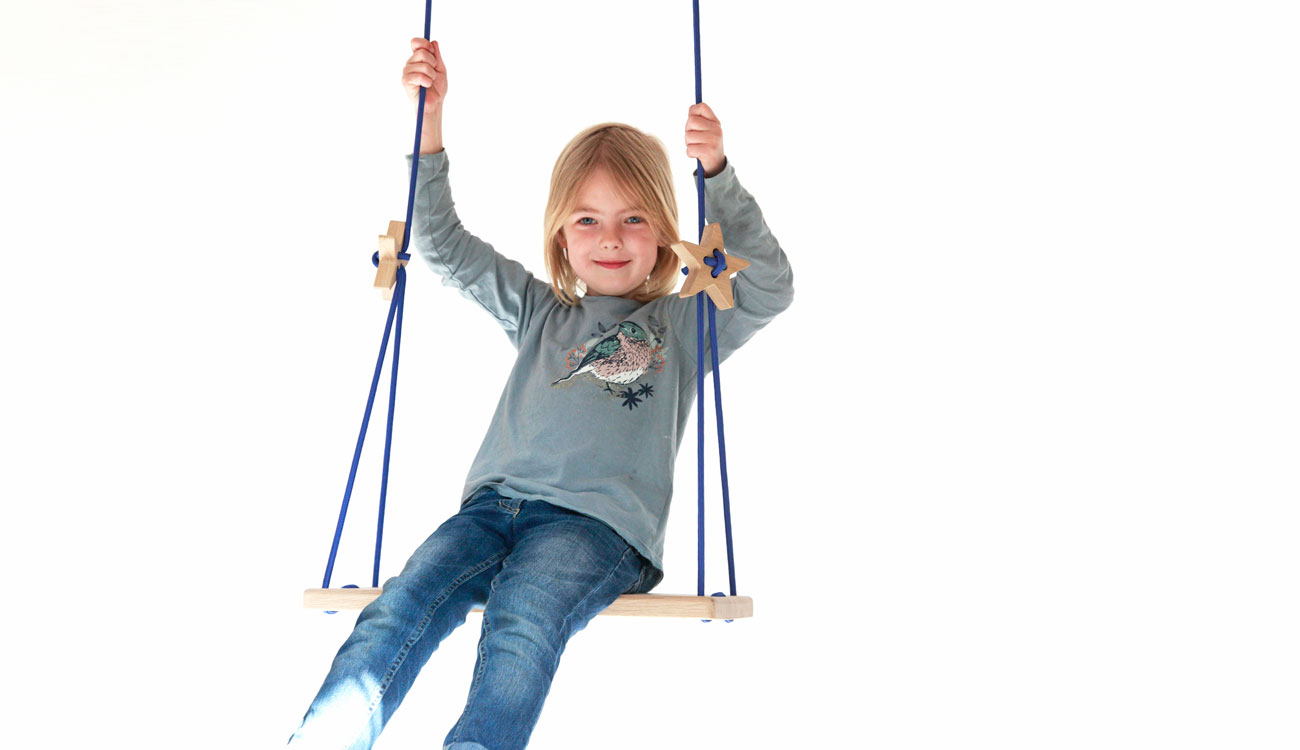 CHILDREN`S SWING